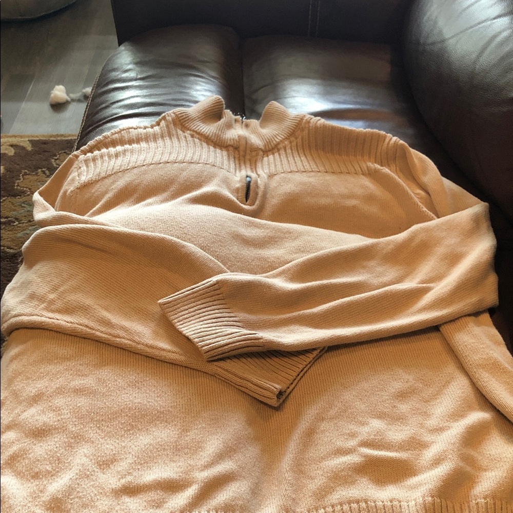 Quarter-Zip Sweater Pullover in tan